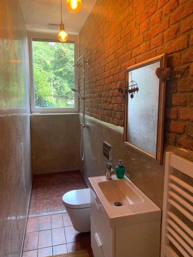 Cosy Family House With Garden, 12 Min From The Center Dom wakacyjny